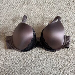 Soma Elegant Bra with Black Lace